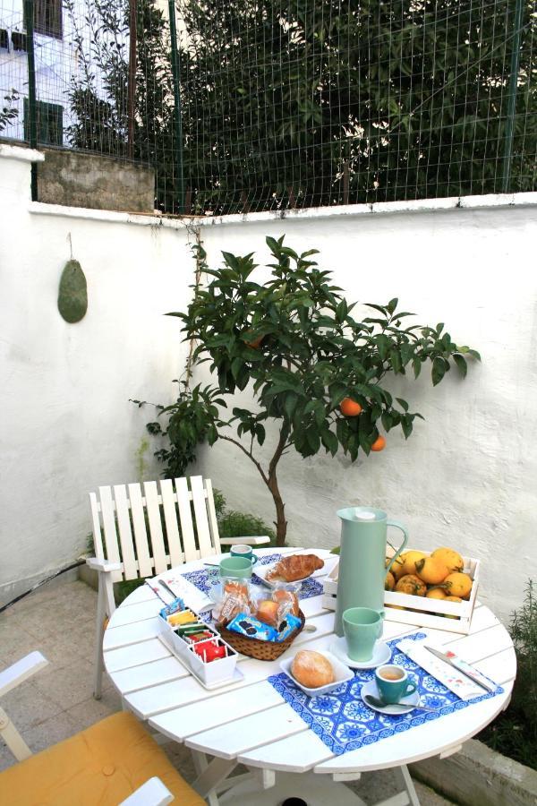Willkommen In Einem Private Garden Bari Exterior photo
